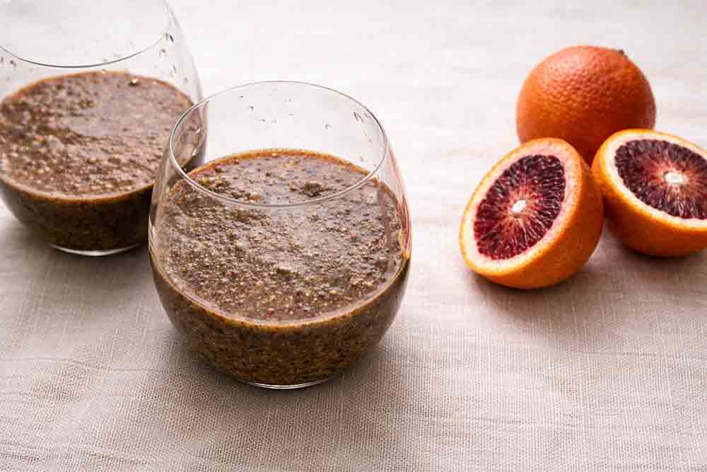 Smoothie à l’orange sanguine, raisins et quinoa rouge
